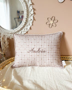 Coussin enfant personnalisé bimatière – Double gaze et velours côtelé